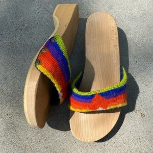 Vintage Dr Scholls Rainbow Heart Woven Clog